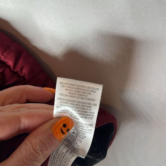 Timberland Boys Puffer Vest Jacket. Size 12M. - Picture 7 of 7